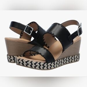 Elegant Black Wedge Sandals with Braided Detail